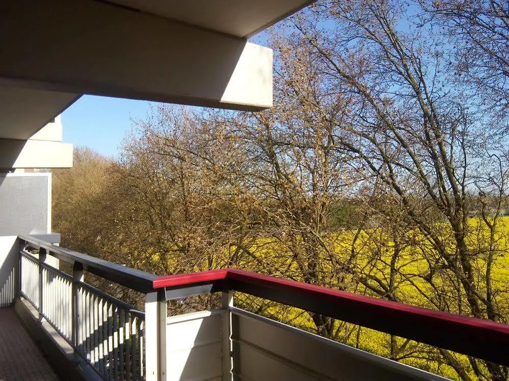 Mewo - In Der Messestadt Köln
